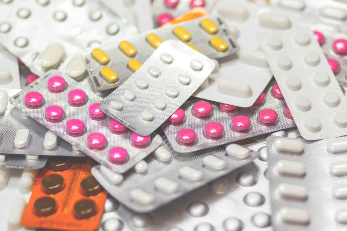 Sanità aumento prezzo farmaci e visite